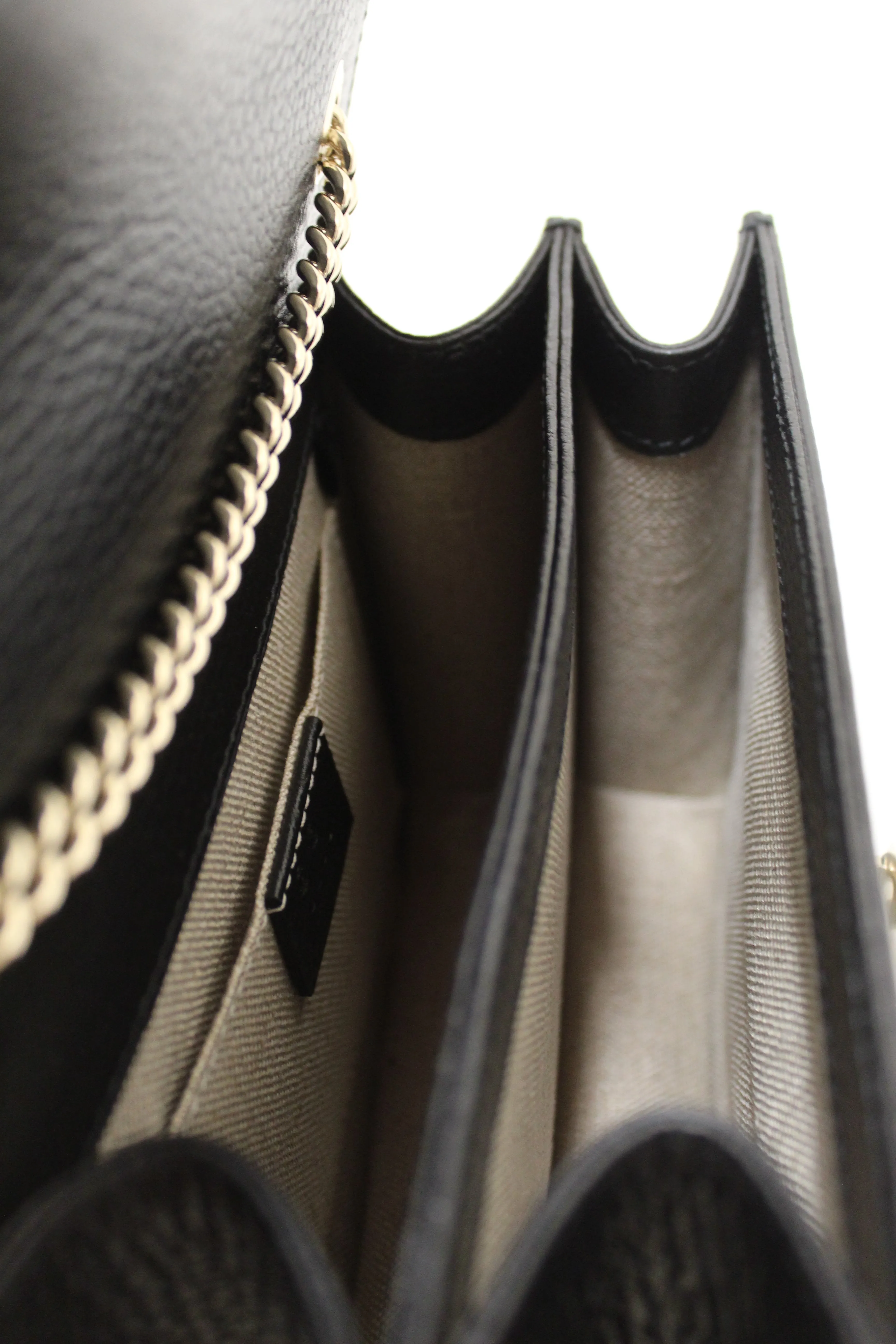 Authentic NEW Gucci Small Dollar Black Calfskin Interlocking G Shoulder Bag