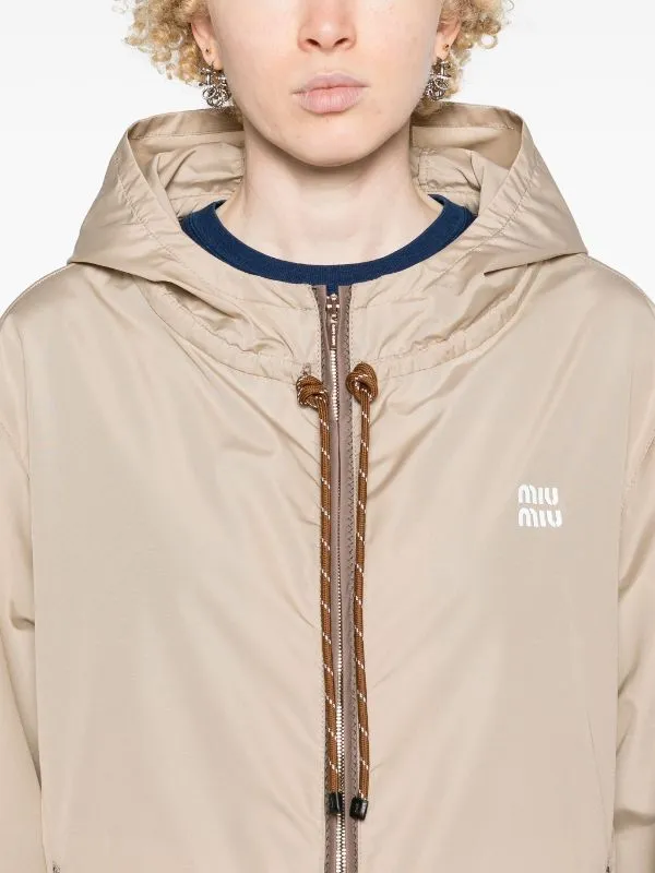 lightweight hooded jacket