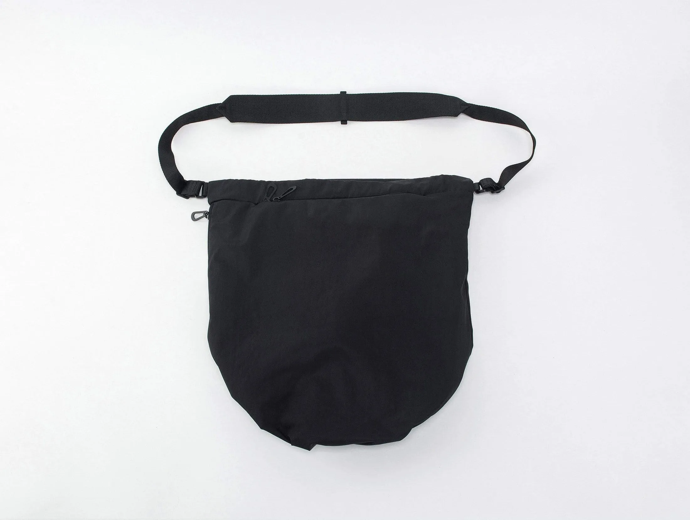 Tycho Smooth Convertible Backpack/Sling - cote&ciel