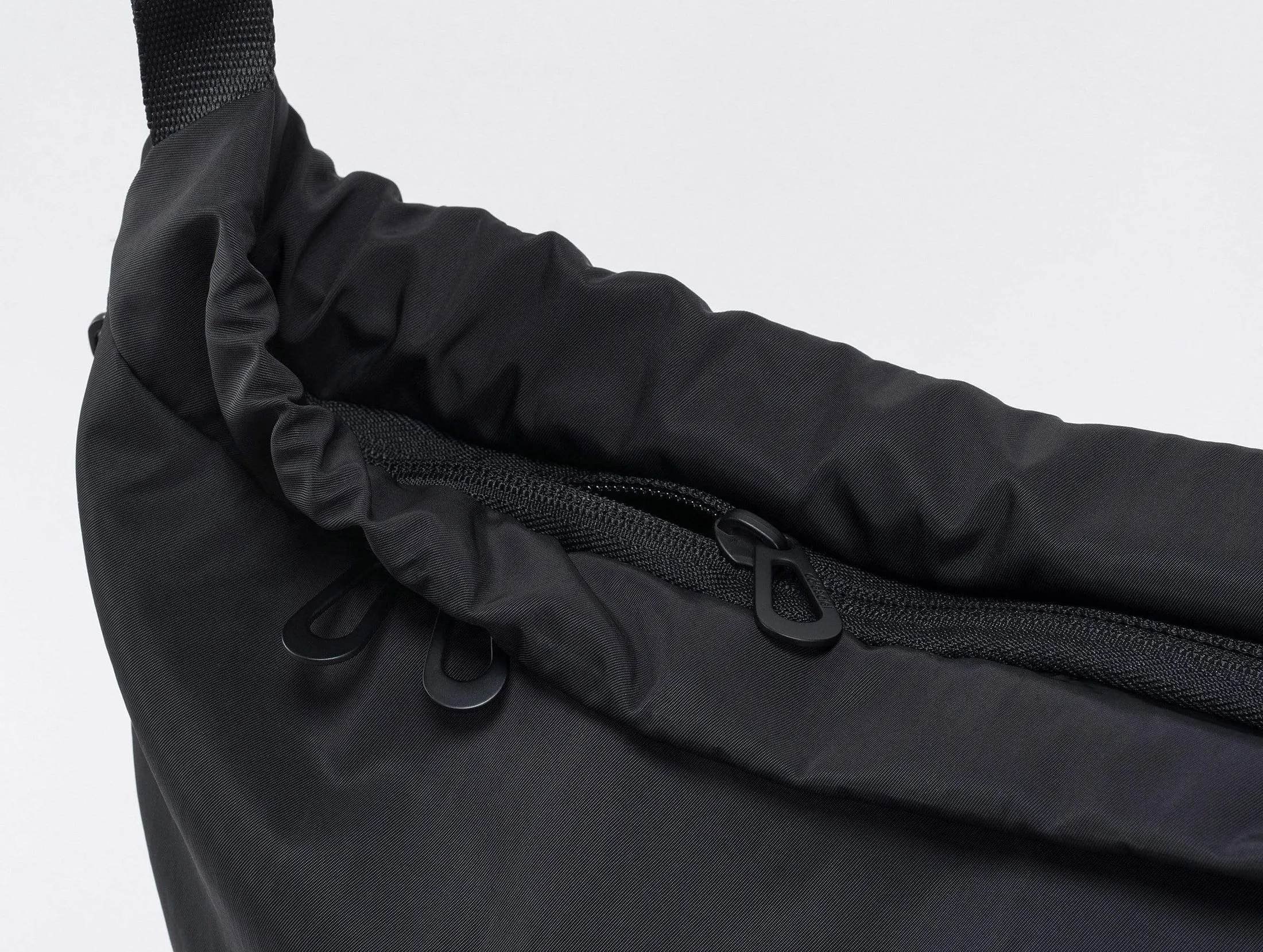 Tycho Smooth Convertible Backpack/Sling - cote&ciel