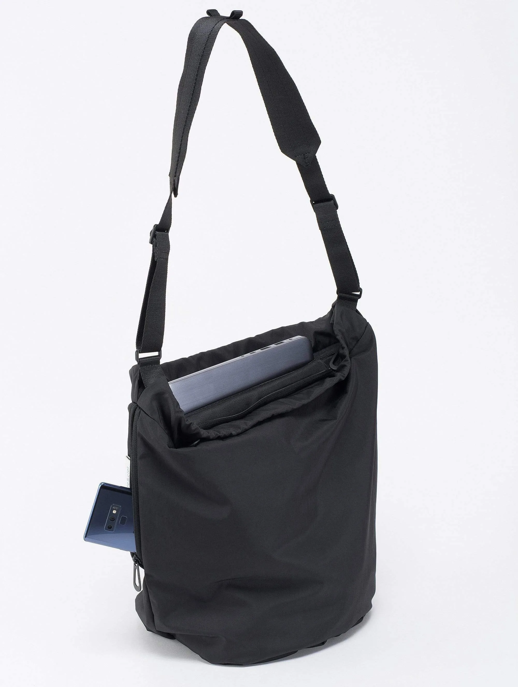 Tycho Smooth Convertible Backpack/Sling - cote&ciel