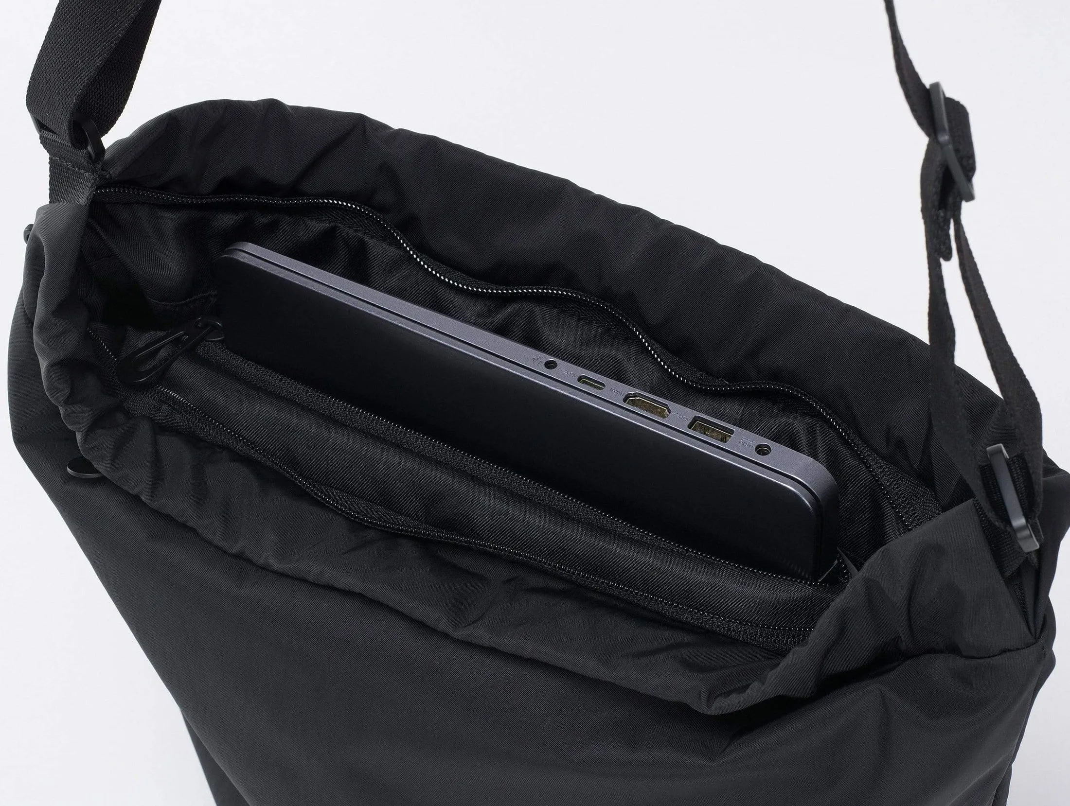 Tycho Smooth Convertible Backpack/Sling - cote&ciel