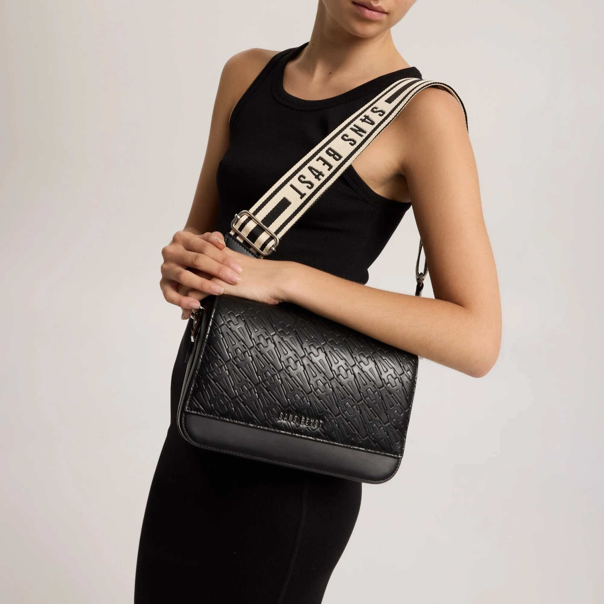 Voyage Crossbody - Noir